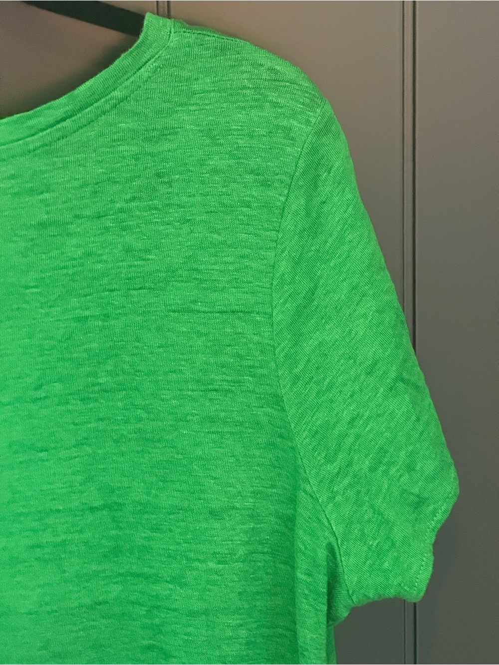🌴 Tahari Women’s Bright Green 100% Linen V-Neck Short Sleeve Tee - Size 1X - Picture 9 of 11